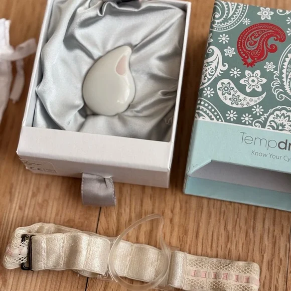 TempDrop Fertility Monitor - Picture 3 of 4